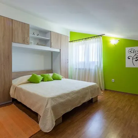 Jenny Apartamento *