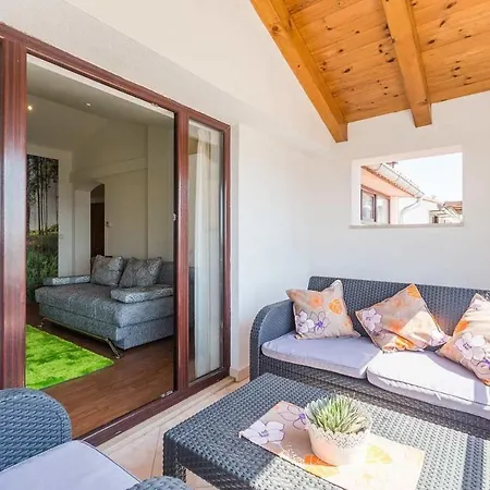 Apartamento Jenny Tar-Vabriga